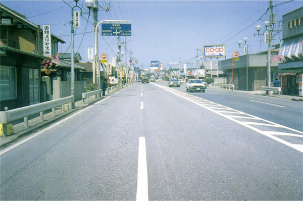 フォームドマスチックシール・施工例 フォームドマスチックシール・施工例