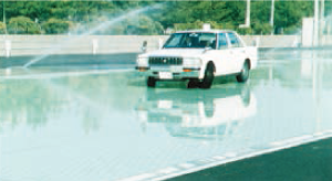 安全運転実技訓練施設・スキッドコース 安全運転実技訓練施設・スキッドコース